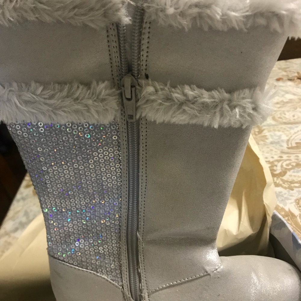 Disney Frozen Boots